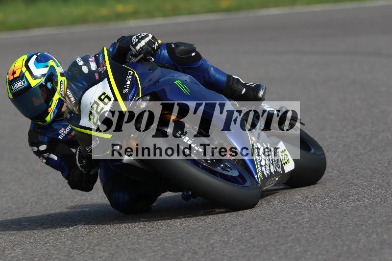 /Archiv-2022/06 15.04.2022 Speer Racing ADR/Gruppe rot/226